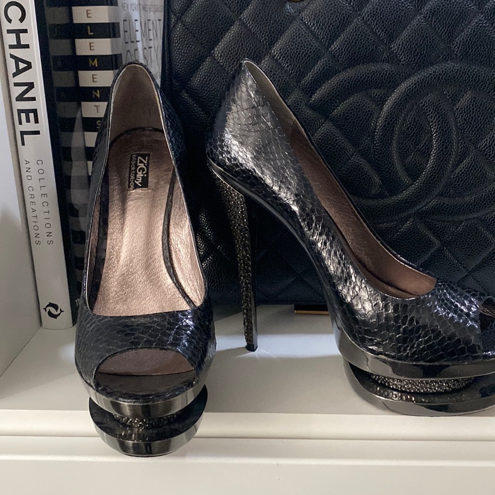 ZigiNY high heels PLATFORM snake skin black crystals